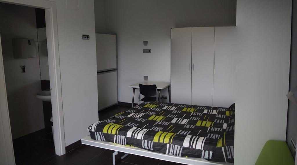 Albergue/Auberge Ulia Youth Hostel San Sebastián Pokoj fotografie